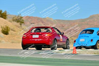 media/Dec-13-2025-Extreme Speed (Sat) [[d129ecb0b9]]/Beginner/Session 2 (Turn 4)/